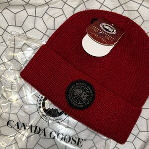 Canada Goose “Arctic Program” Beanie BNWT